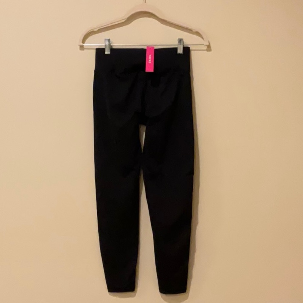 NWT- Terez Liquid Faux Leather Leggings - Picture 5 of 8